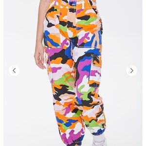 Forever21 camo pants